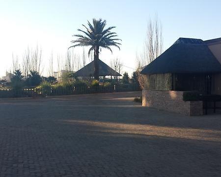 Hotel Kleinplaas Guest Farm à Potchefstroom Extérieur photo