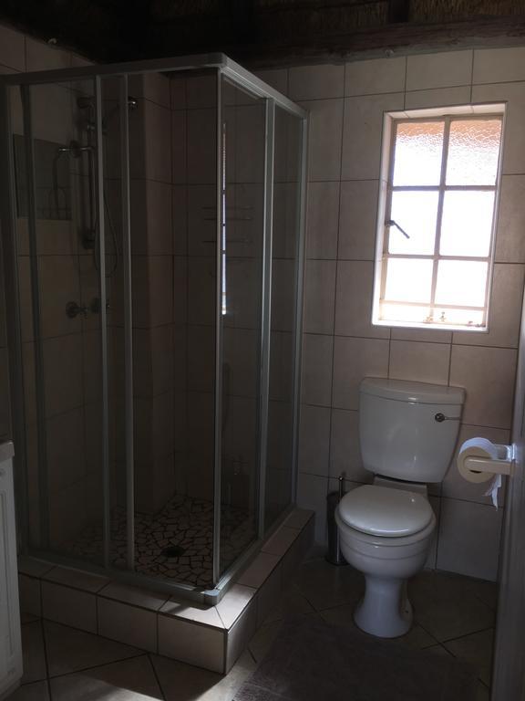Hotel Kleinplaas Guest Farm à Potchefstroom Extérieur photo